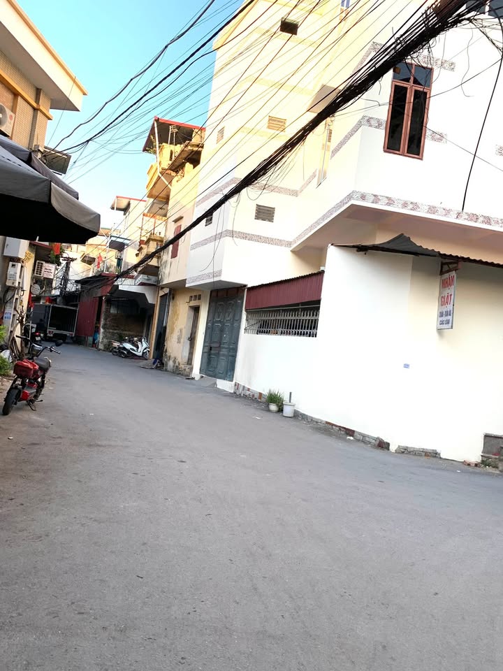 Nhà bán Khu 3 Đại Phúc Bắc Ninh 68m² giá 6.1 tỷ - Gần trường học và trạm y tế