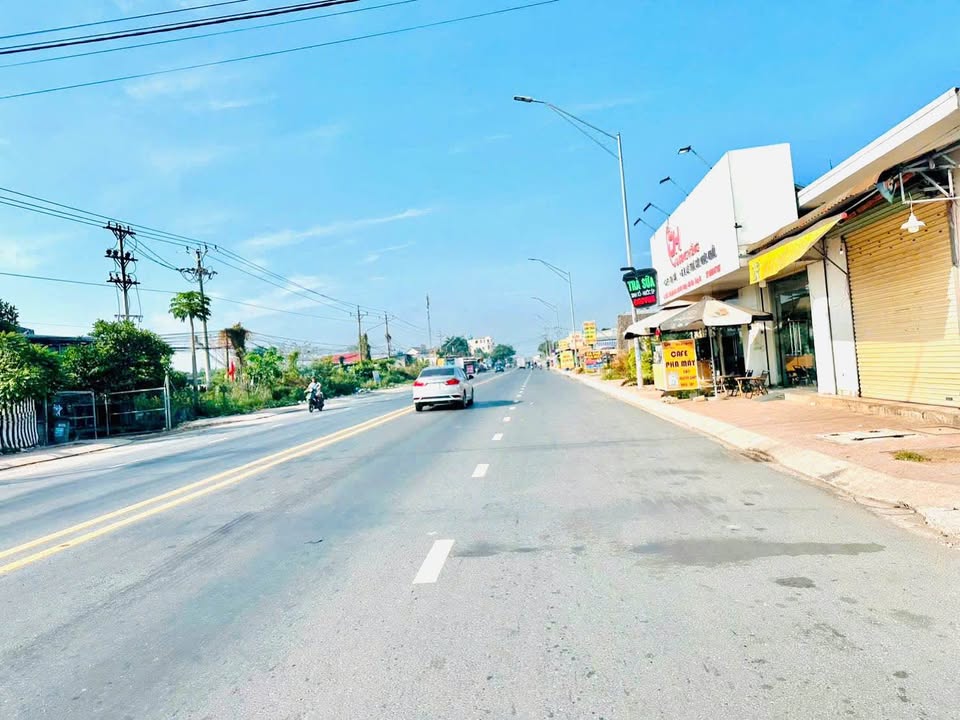 Đất thổ cư kinh doanh tốt tại Mỹ Hạnh Nam, Đức Hòa - 240m² chỉ 4.99 tỷ!