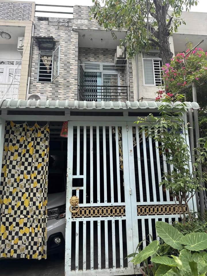 Nhà phố 1 trệt 1 lầu KDC 586 Cái Răng 70m² giá 2.9 tỷ - Thương lượng ngay!