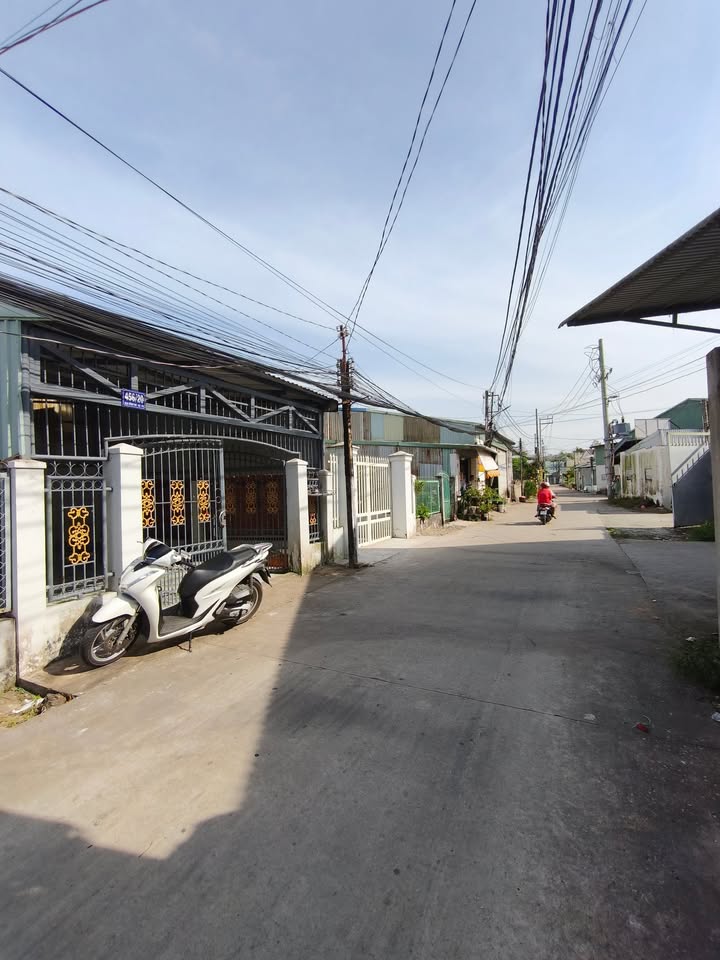 Nhà 1 Lầu cho thuê hẻm 456 Mạc Đỉnh Chi, Sóc Trăng - Giá 5 triệu/tháng, an ninh tốt!