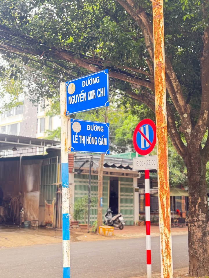 Bán đất mặt tiền kinh doanh đường Nguyễn Kinh Chi, Buôn Ma Thuột 72m² - Tặng nhà cấp 4 sử dụng tốt!