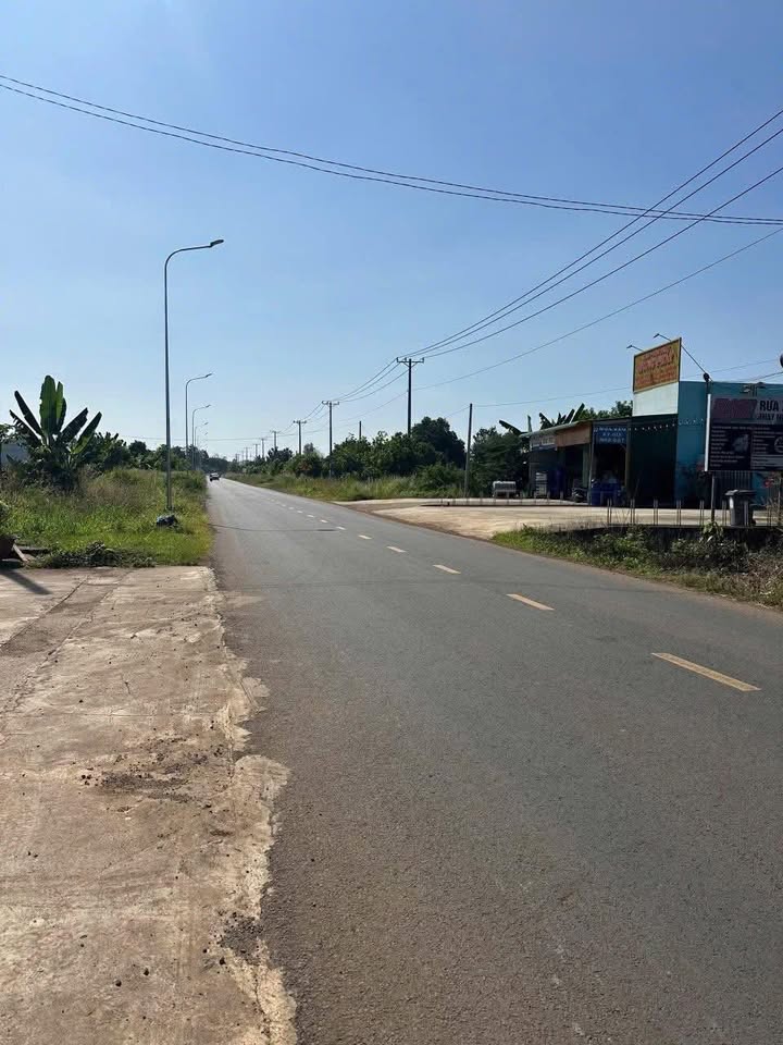 Đất mặt tiền đường Song Hành Gia Tân 2 diện tích 175m² giá 1.6 tỷ - Xây nhà ngay!