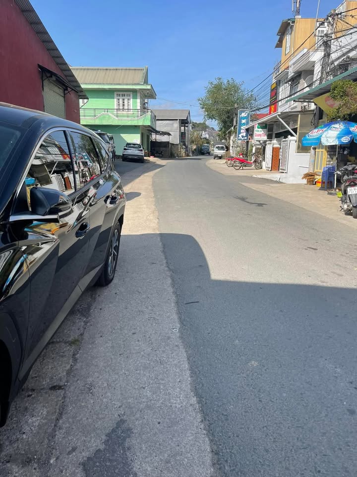 Đất mặt tiền đường Trần Khánh Dư, Đà Lạt 240m² giá 16.5 tỷ - Cơ hội đầu tư sinh lời!