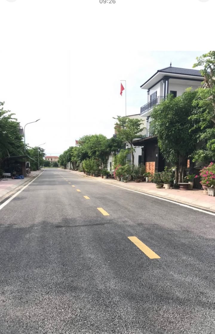 Đất TĐC Khối 11 - Quán Bàu, TP Vinh 189m² giá 7 tỷ - Mặt tiền hai đường rộng rãi!