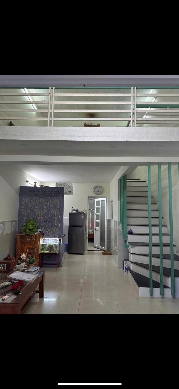 Nhà 2 tầng Hòa Cường Nam 41m² giá 3.6 tỷ - Vị trí sát chợ tiện lợi!