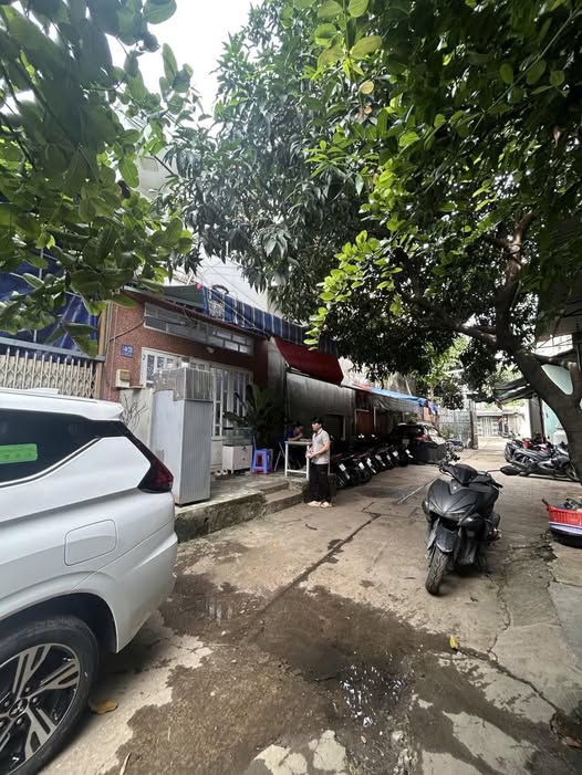 Nhà phố Lê Văn Quới 81m² giá 6.5 tỷ - Kiến trúc hiện đại, vào ở ngay!