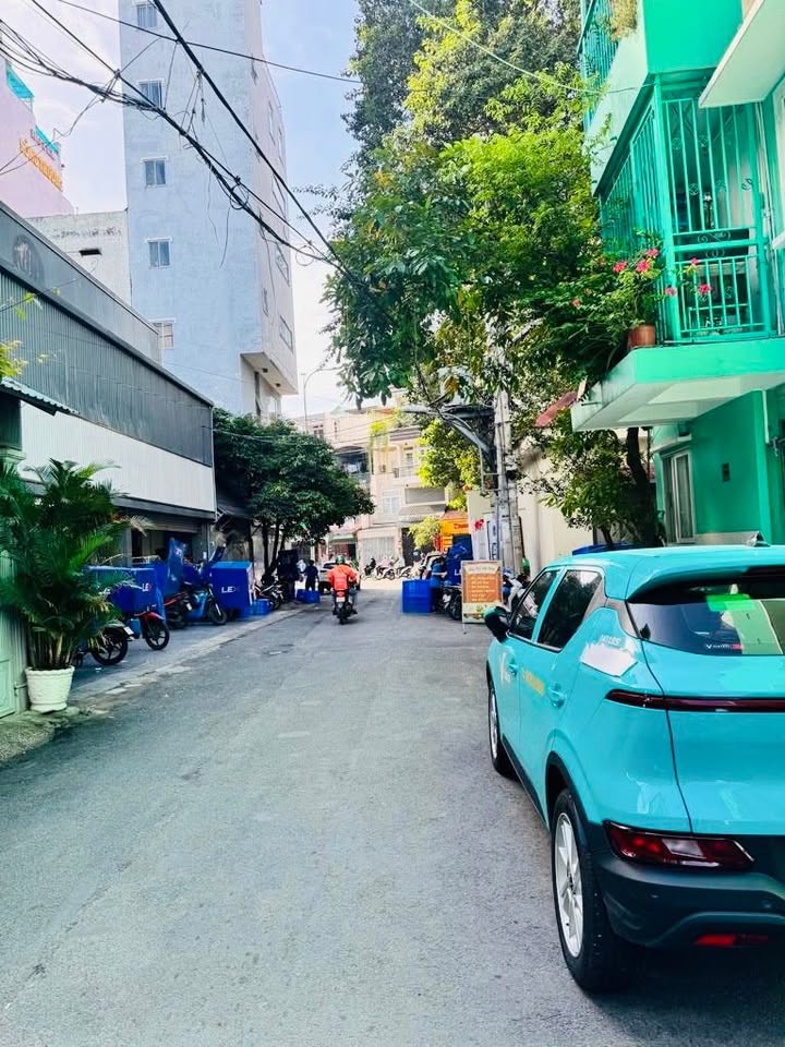 Căn hộ dịch vụ Đào Duy Anh, Phú Nhuận 60m² giá 13 tỷ - Hẻm thông ô tô đỗ cửa!