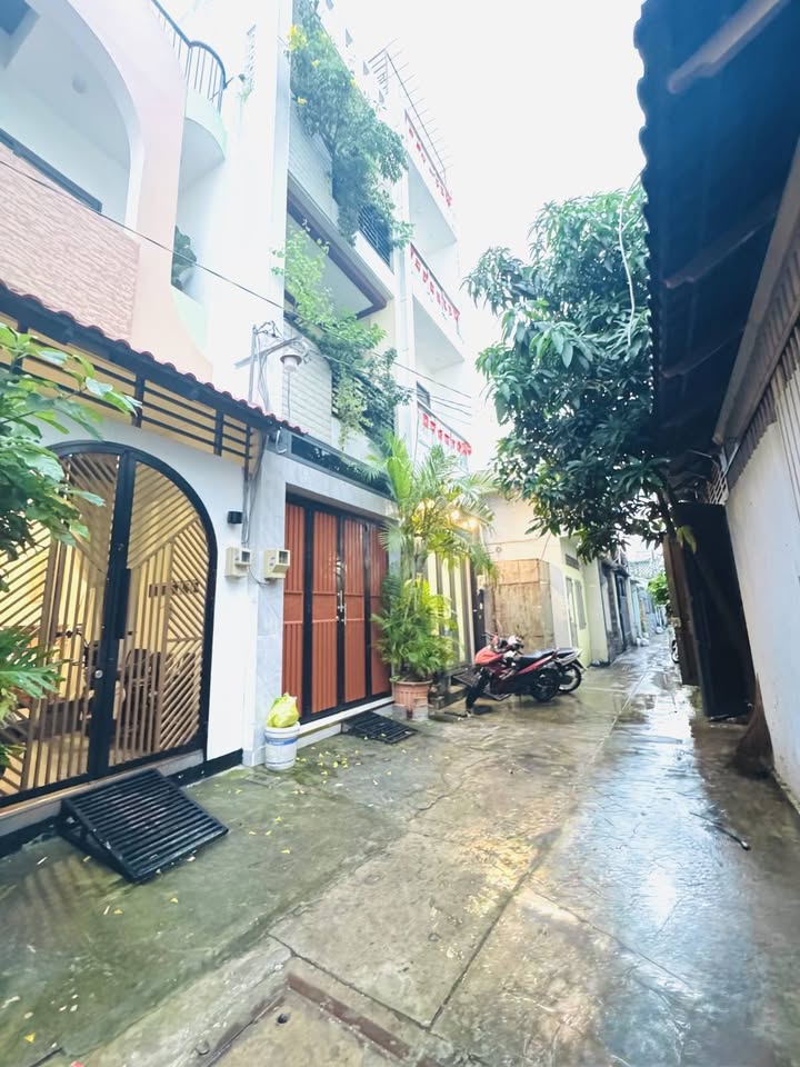 Nhà riêng Tân Bình 61m² giá 5.15 tỷ - Gần nhà ga T3, tiện lợi ngay Emart2!