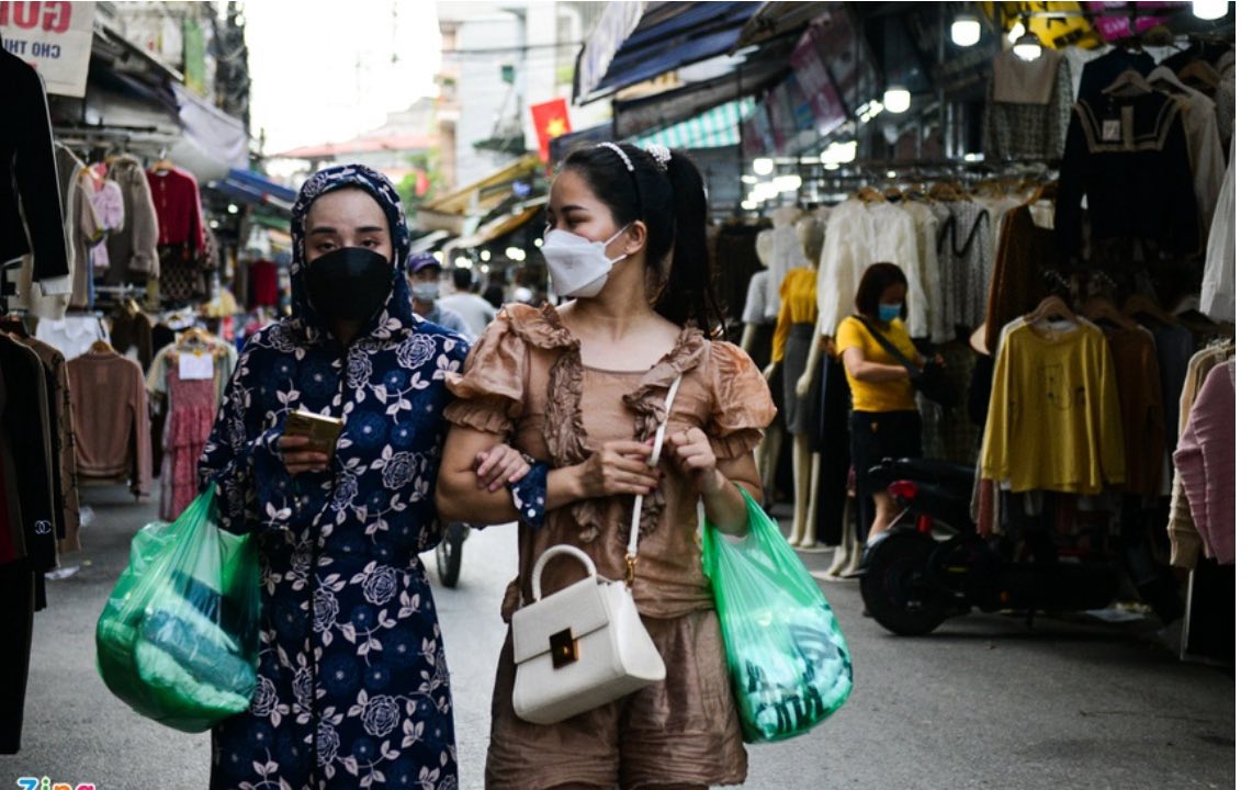 Đất vàng mặt đường Trùng Quán, Ninh Hiệp 152m² giá 45.6 tỷ - Kinh doanh thuận lợi!