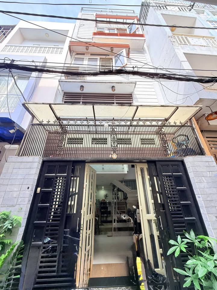 Nhà phố Tân Bình 35m² giá 5.6 tỷ - Khu vực hiếm nhà bán!