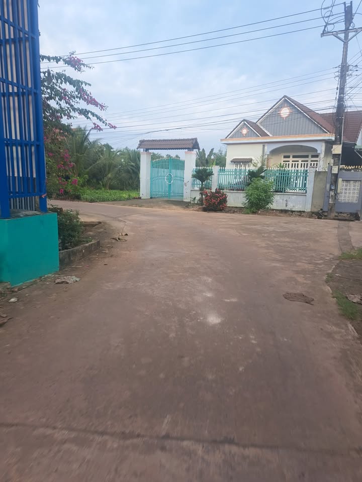 Đất nền khu phố 4, Vĩnh An, 121m² giá chỉ 75 triệu - Cơ hội đầu tư tốt!