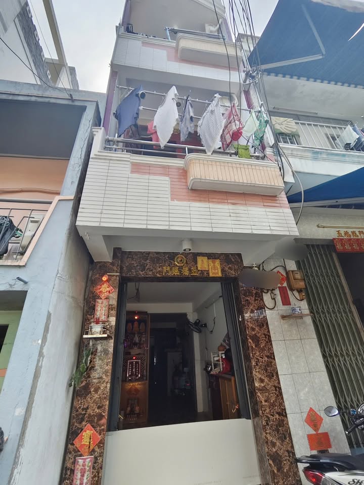 Nhà hẻm Phạm Văn Chí, Quận 6, 36.1m² giá chỉ 4.5 tỷ - Sổ hồng chính chủ!