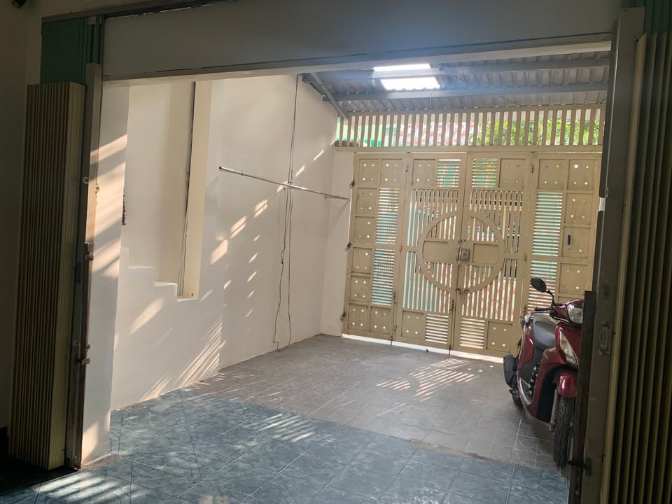 Nhà cấp 4 hẻm ô tô Tân Chánh Hiệp 80m² giá 5.3 tỷ - Sổ hồng riêng chính chủ