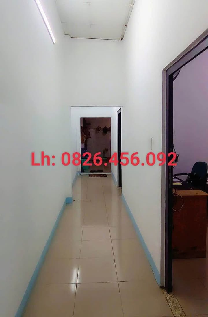 Nhà cấp 4 Tân Phú, Đồng Xoài 125m² giá chỉ 1xxx - Mặt tiền rộng, sân ô tô