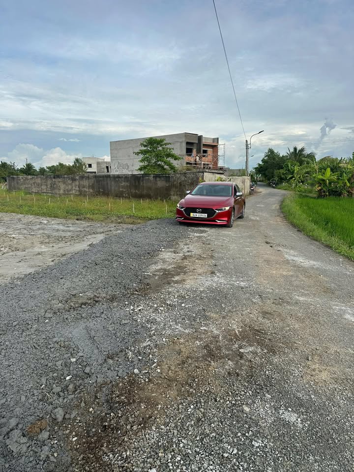 Đất vườn 1400m² xã Mỹ Lộc, Cần Giuộc - Sổ đỏ, giá thỏa thuận!