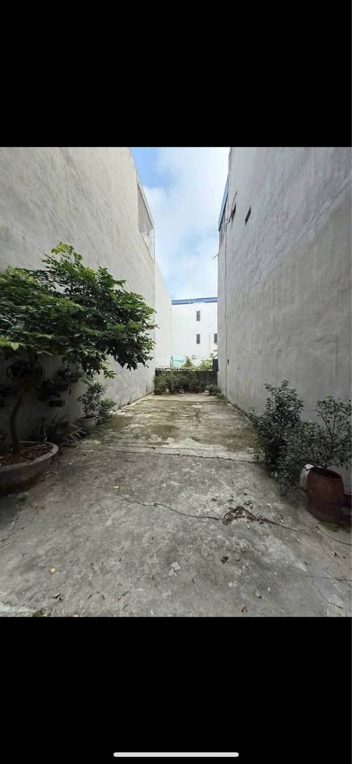 Bán đất đẹp tại đường Kênh, Nam Định 46m² giá 1.7 tỷ - Ô tô đỗ gần ngày đêm!