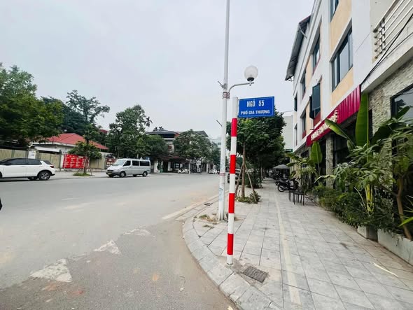 Bán nhà 5 tầng Ngọc Thụy, Long Biên, 36m² giá 7 tỷ - Nhà đẹp, gần hồ