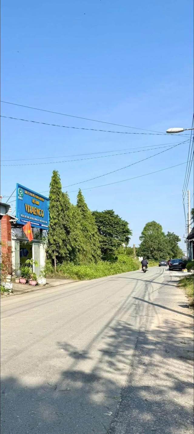 Nhà phố Phú Mỹ Thủ Dầu Một 118.32m² giá 3.3 tỷ - Đường DX40 thông thoáng