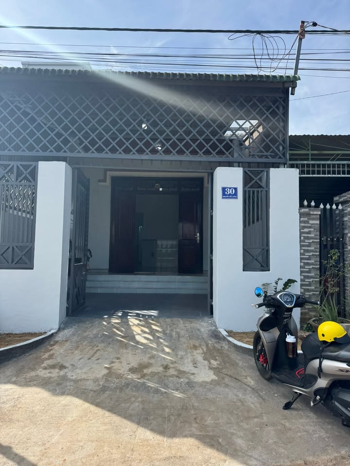 Nhà chính chủ Đắk Mil 50m² giá 2.35 tỷ - Sẵn sàng vào ở ngay!