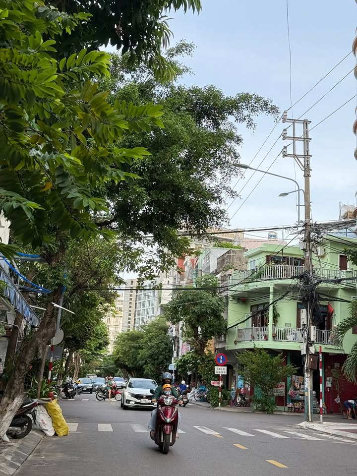 Nhà mặt tiền Hai Bà Trưng Quy Nhơn 26m² giá 4.2 tỷ - Tiện kinh doanh và an cư ngay trung tâm!