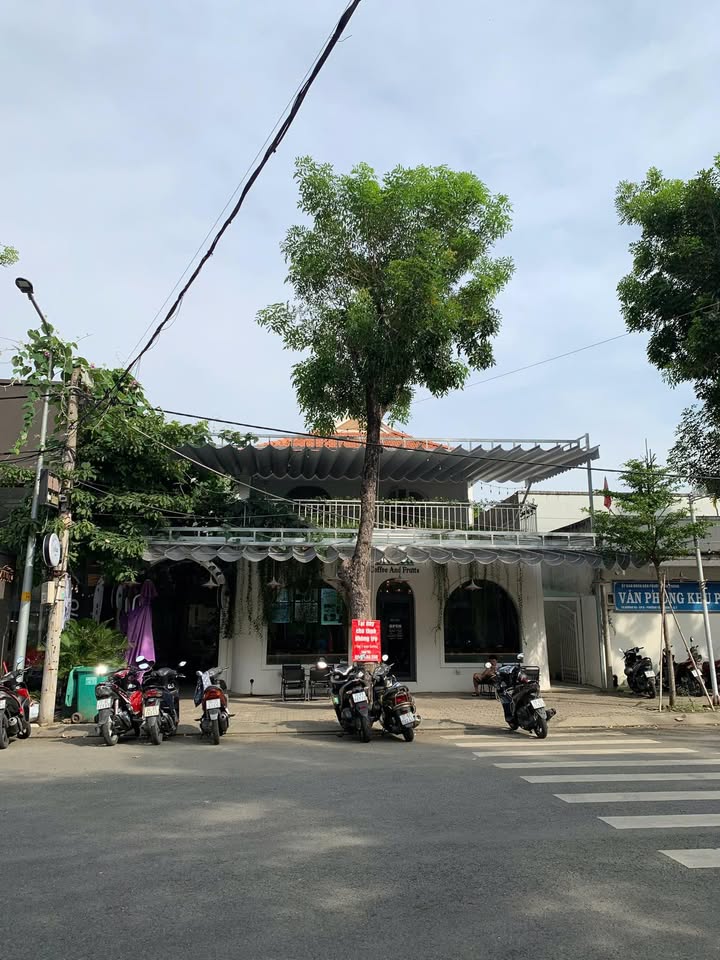 Cho thuê nhà mặt tiền đường 65, Tân Quy Đông, Quận 7 - Mặt tiền đẹp, dễ làm thương hiệu!