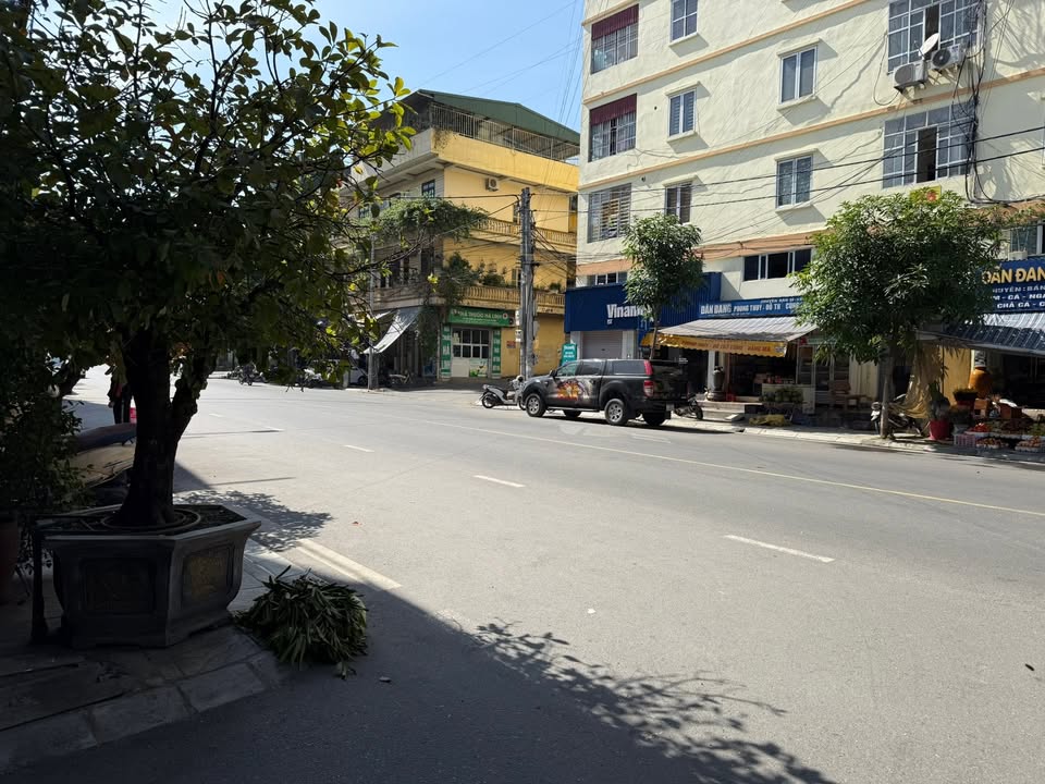 Nhà 2 tầng 1 tum tại Thanh Miếu, Việt Trì 54m² giá 3.1 tỷ - Cần bán gấp!