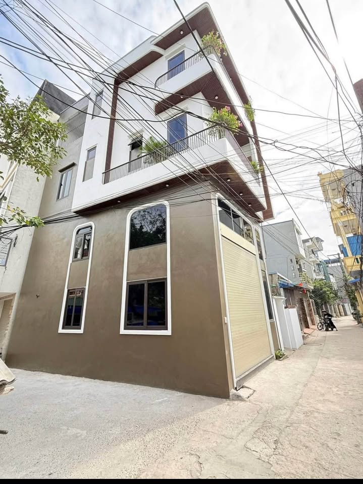 Nhà độc lập khu Phù Nghĩa, 50m² giá 4.05 tỷ - Thiết kế hiện đại, tiện ích đầy đủ!