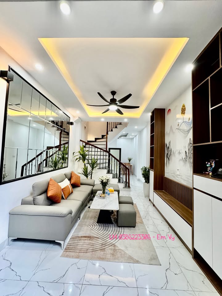 Nhà phố Đại Kim 40m² giá 8 tỷ - Vị trí vàng gần Ngã Tư Sở!