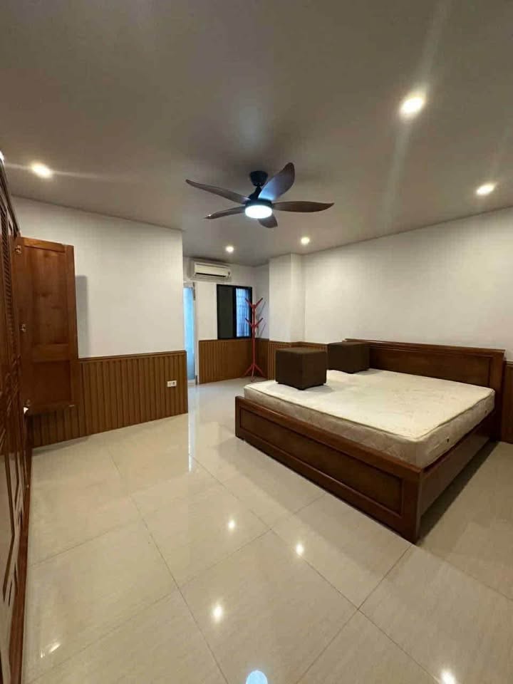 Nhà 3 tầng 160m² tại Thanh Khê, Đà Nẵng - Sát biển chỉ 7 tỷ!