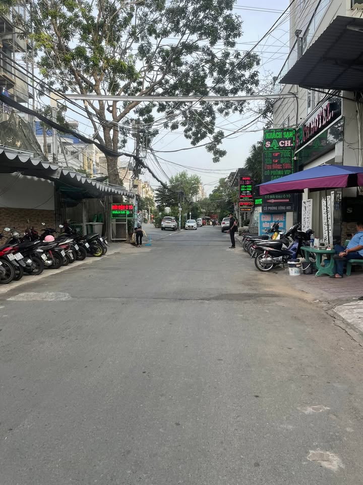 Đất nền Thủ Đức 60m² giá 5 tỷ - Vị trí đẹp, sổ hồng riêng