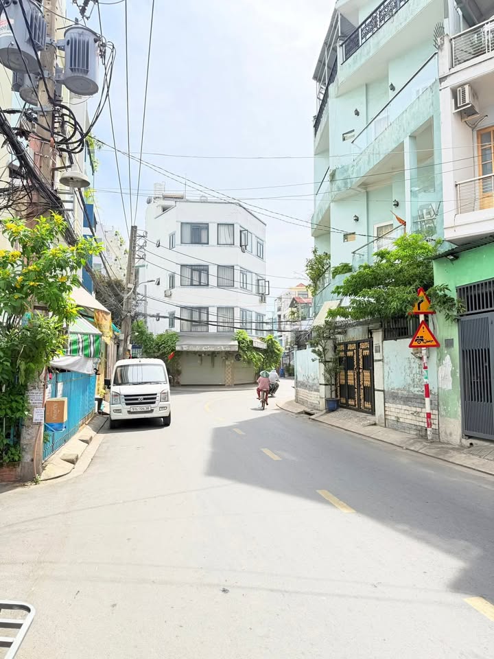 Đất nền Hẻm 173 Khuông Việt, Phú Trung, Tân Phú - Diện tích 45m², giá 7.6 tỷ - Thương lượng ngay!