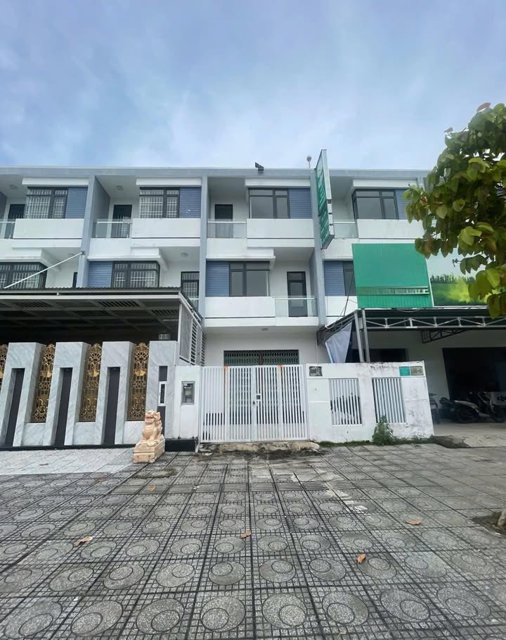 Nhà cho thuê đường Số 5, KĐT Tây Bắc, Rạch Giá 9 triệu - Gần chợ 30/4, tiện ích đầy đủ!