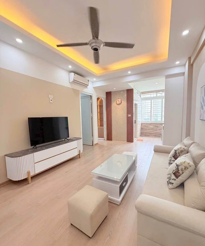 Chung cư Nam Trung Yên 46m² giá 4.95 tỷ - Sẵn sàng giao dịch ngay!
