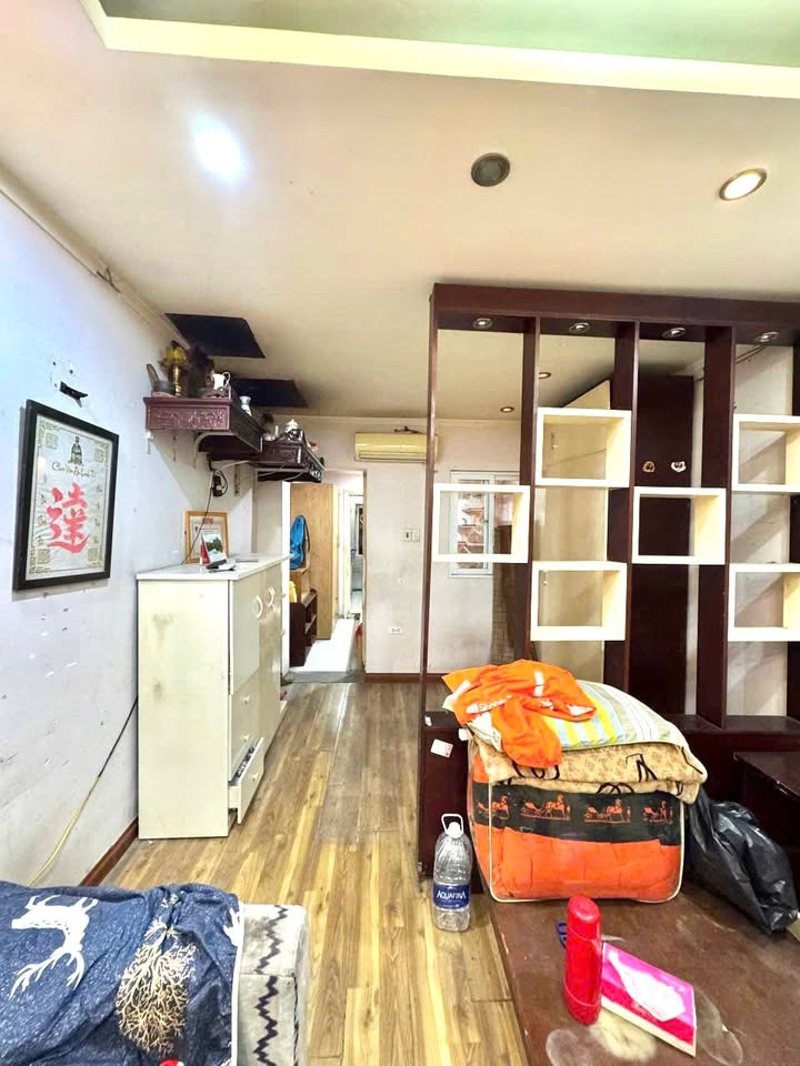 Căn hộ tập thể 45m² ngõ 165 Thái Hà, Đống Đa - Full nội thất chỉ 6 triệu/tháng!