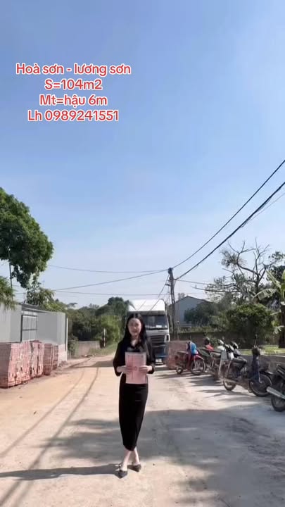 Đất nền Hòa Sơn, Lương Sơn, Hòa Bình 104m² - Đường 2 ô tô tránh, sổ đỏ chính chủ!