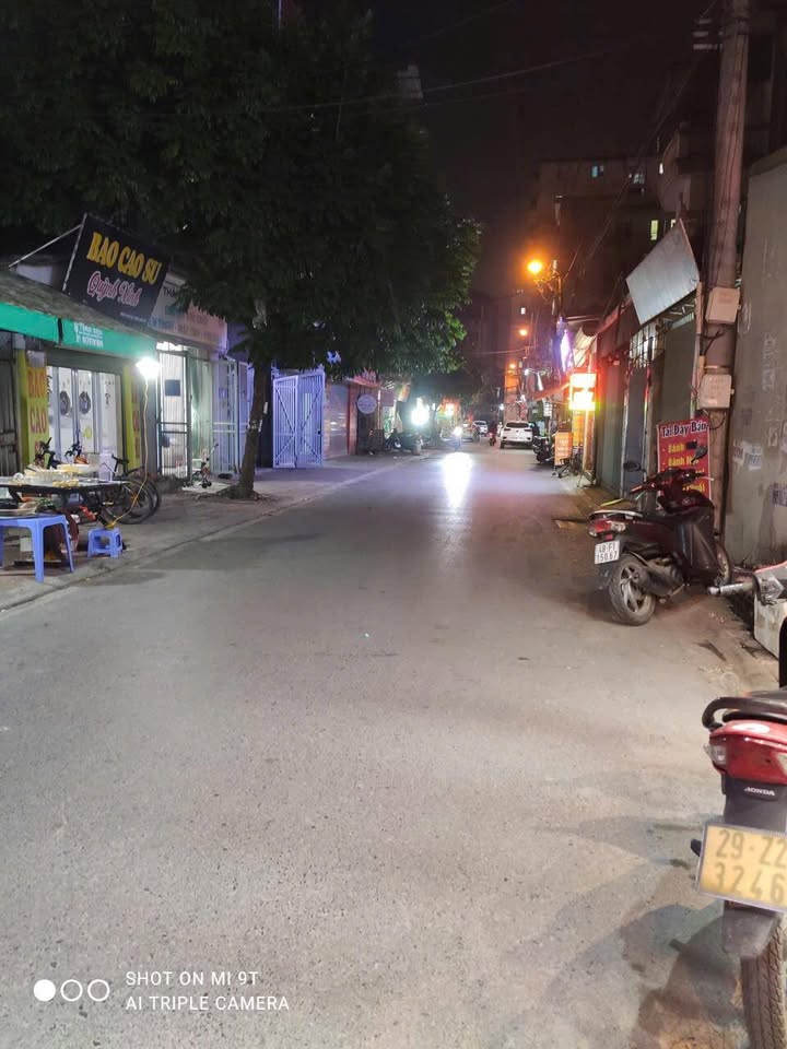 Nhà phố Trâu Quỳ, Gia Lâm 66.2m² giá 12 tỷ - Kinh doanh đỉnh cao!