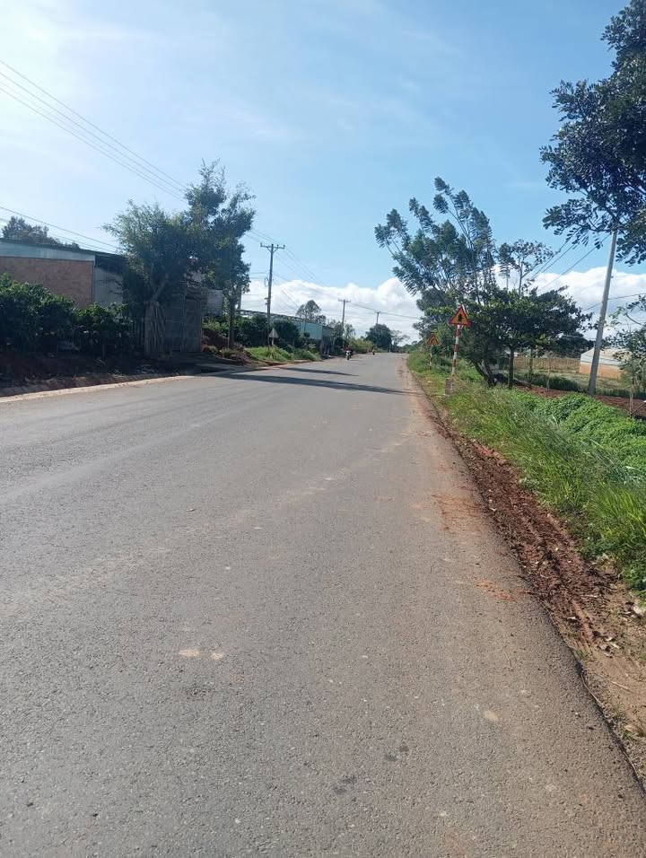 Lô đất mặt tiền QL 28B, quận 9, 7500m² - Tiềm năng nghỉ dưỡng tuyệt vời!