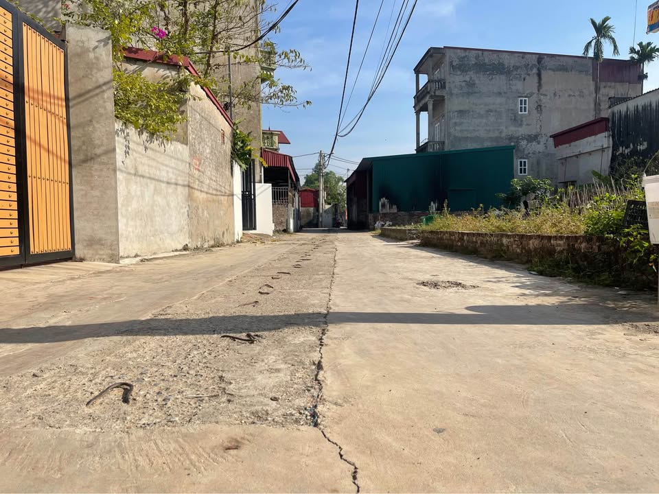 Đất nền 2 mặt tiền Quang Minh 60m² giá 3x tỷ - Đầu tư tiềm năng ngay hôm nay!