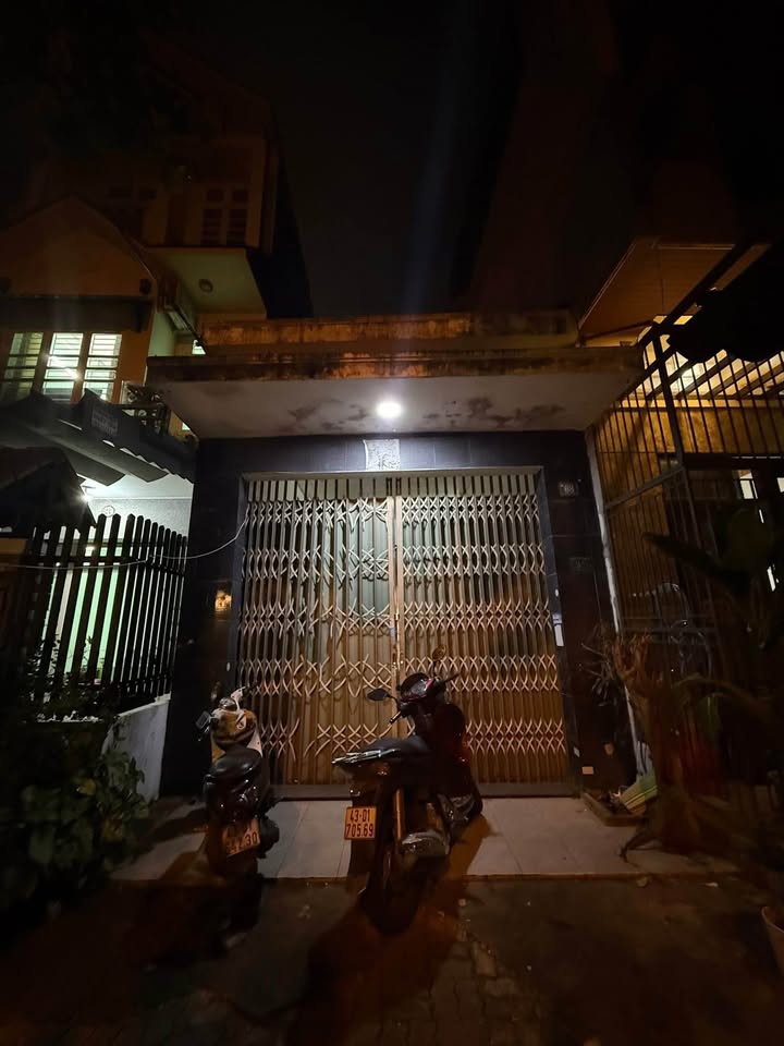 Nhà bán gấp đường Lý Triện, Thanh Khê, Đà Nẵng 81m² - Giá chỉ 6.85 tỷ!