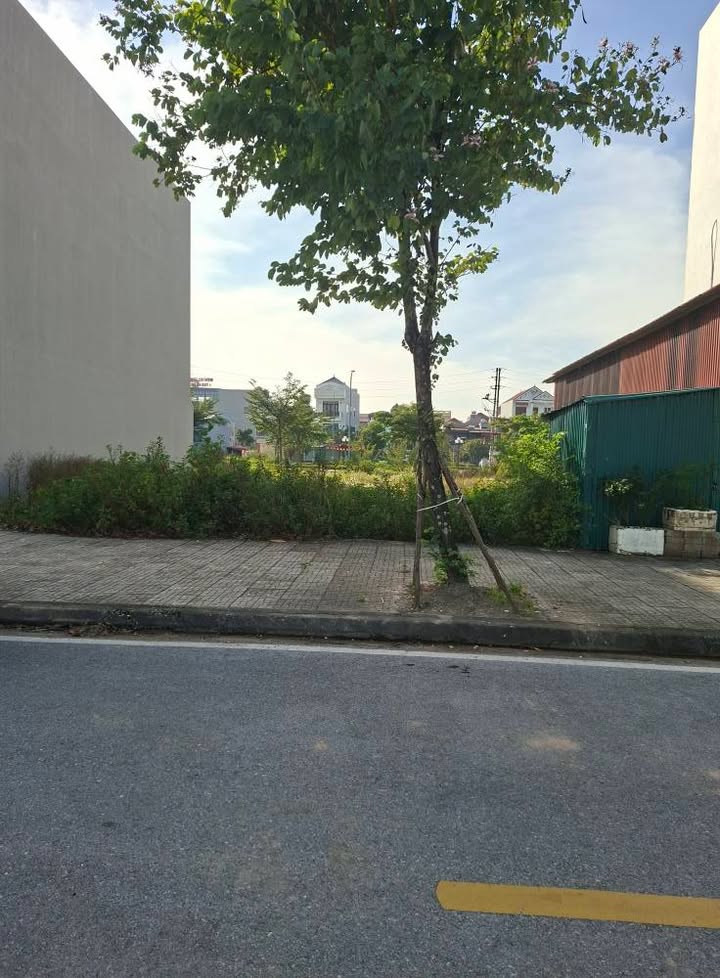 Đất nền Hòa Mạc Duy Tiên 90m² giá 3 tỷ - Đối diện bãi đỗ xe, khu kinh doanh sầm uất!