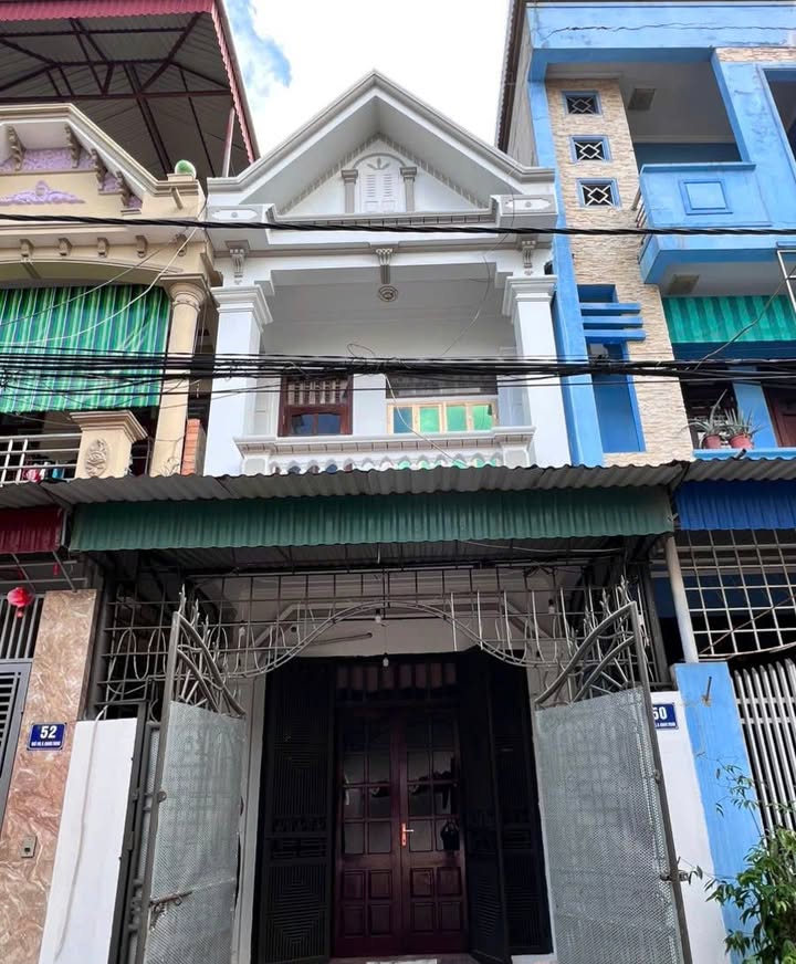 Nhà 2 tầng Nông Trang 72m² giá 4 tỷ - Hướng Tây, 2 mặt đường