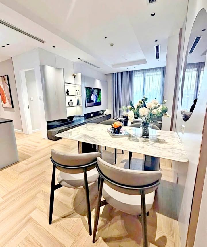 Căn hộ Tập thể Thành Công, Ba Đình 98m² giá 5 tỷ - Sổ đỏ chính chủ, giao dịch ngay!