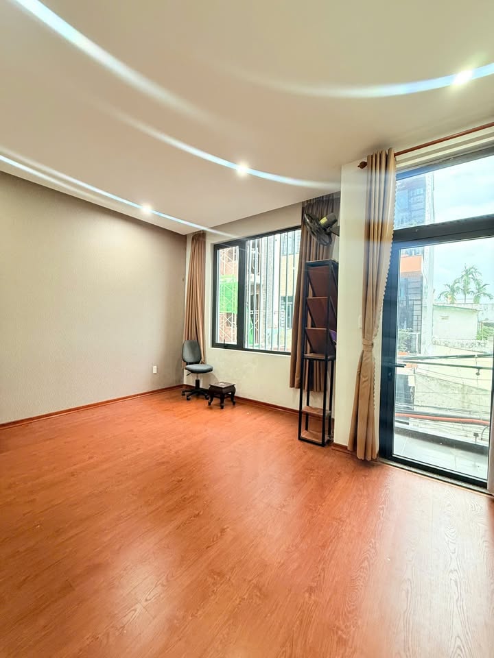 Nhà mặt tiền Trần Khánh Dư, Đà Nẵng 104m² giá 16.5 tỷ - Đầu tư sinh lời ngay!