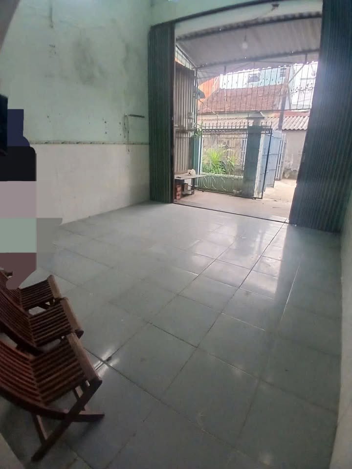 Nhà nguyên căn cho thuê hẻm Lê Hồng Phong, Quy Nhơn 100m² - Giá chỉ 4 triệu/tháng!