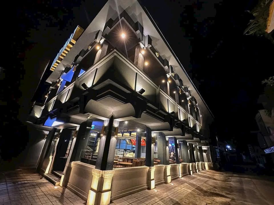 FrontHouse 168 Đặng Văn Bi, Thủ Đức 100m² giá 50 tỷ - Đầu tư sinh lời ngay!