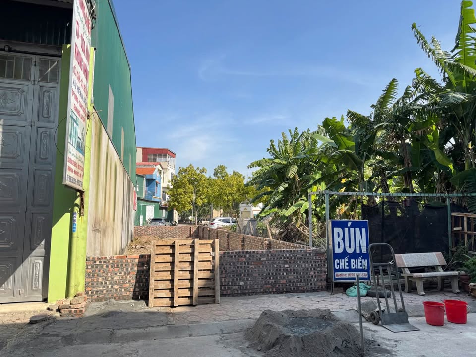 Đất Giãn Dân Minh Đức 80m² giá 3 tỷ - Tiềm năng kinh doanh lớn!