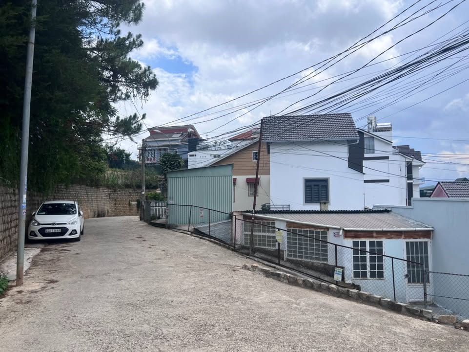 Đất quy hoạch xây dựng Hùng Vương Đà Lạt 1200m² giá chỉ 12.5 triệu/m² - Đầu tư sinh lời ngay!