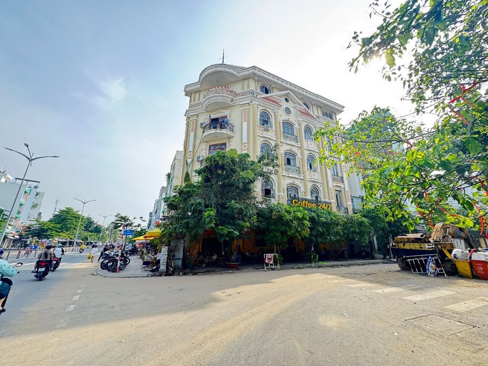 Nhà mặt tiền Tạ Quang Bửu, Quận 8 - Diện tích 92m², thu nhập 70 triệu/tháng - Giá 35 tỷ