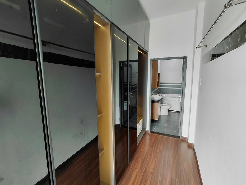 Căn hộ Sun Casa Hòa Phú 3 phòng ngủ giá 15 triệu - Full nội thất hiện đại!