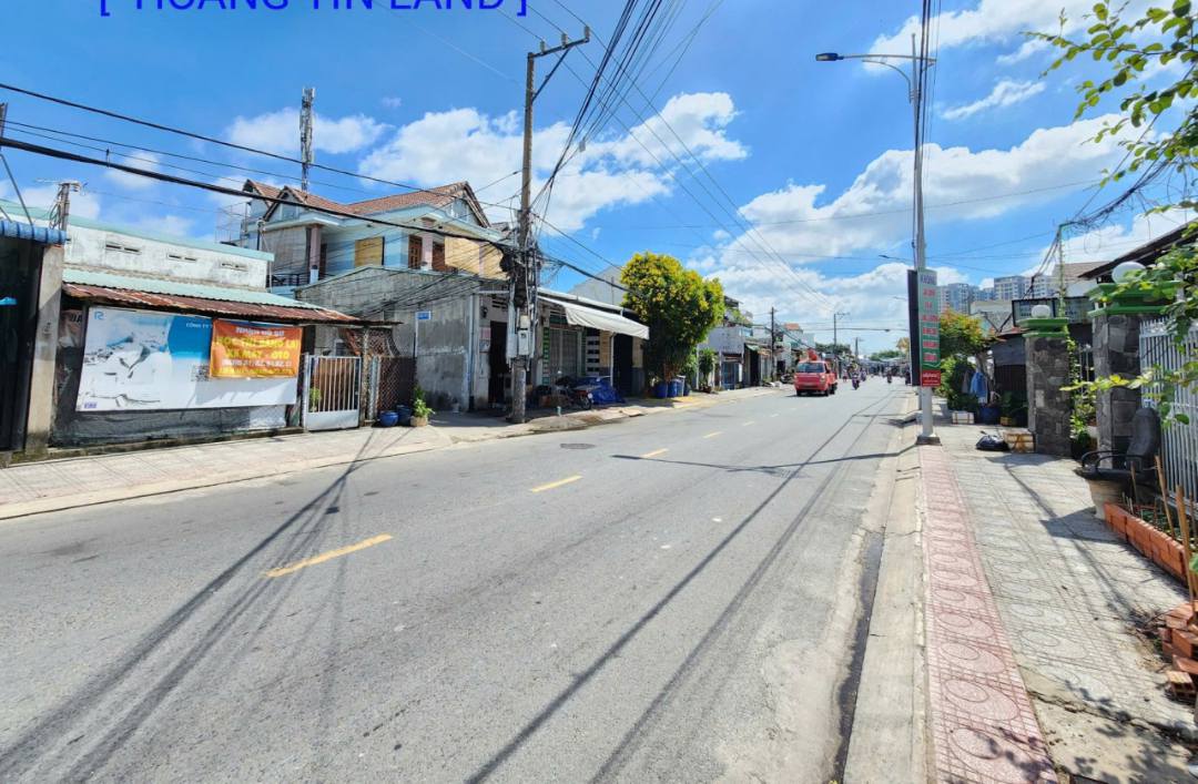 Nhà mặt tiền đường Đông Nhì, Lái Thiêu 111.7m² giá 6 tỷ - Kinh doanh sầm uất!